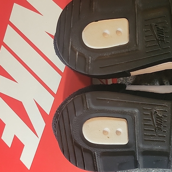 Men's Nike Venture Runner shoes - Picture 6 of 12